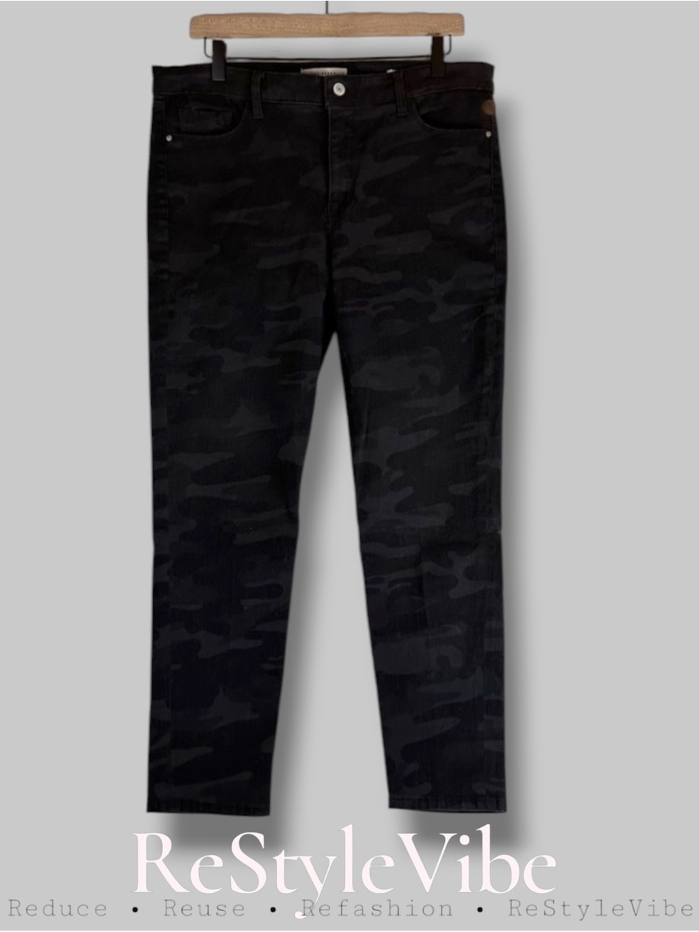 SOCIAL STANDARD BY SANCTUARY Women’s Size 12 Denim Jeans Stretch Camo Skinny Fit
